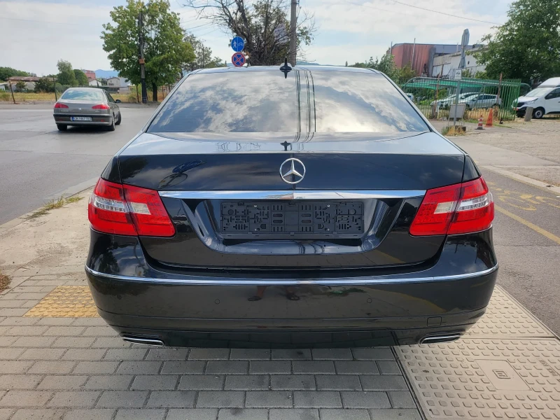 Mercedes-Benz E 220 CDI AVANTGARDE BLUEEFICIENCY 7G-TRONIC - ГЕРМАНИЯ!, снимка 4 - Автомобили и джипове - 51447482