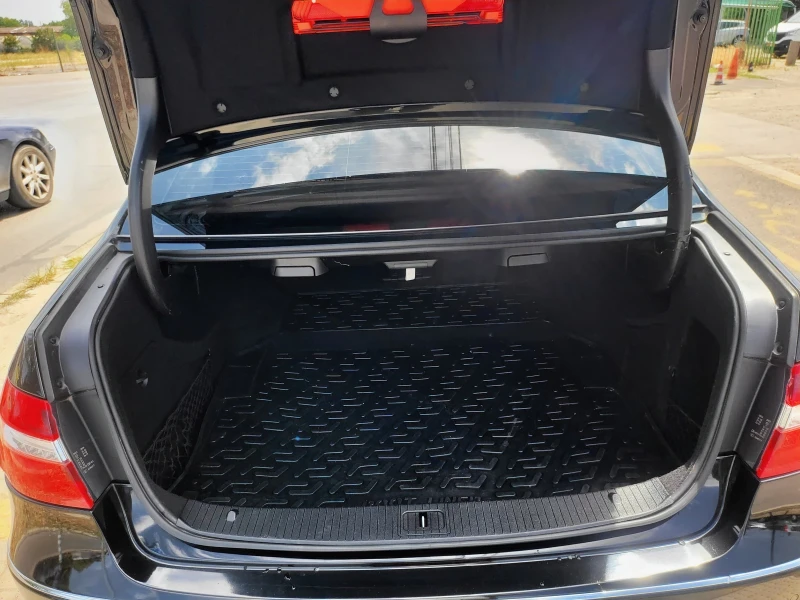 Mercedes-Benz E 220 CDI AVANTGARDE BLUEEFICIENCY 7G-TRONIC - ГЕРМАНИЯ!, снимка 7 - Автомобили и джипове - 51447482