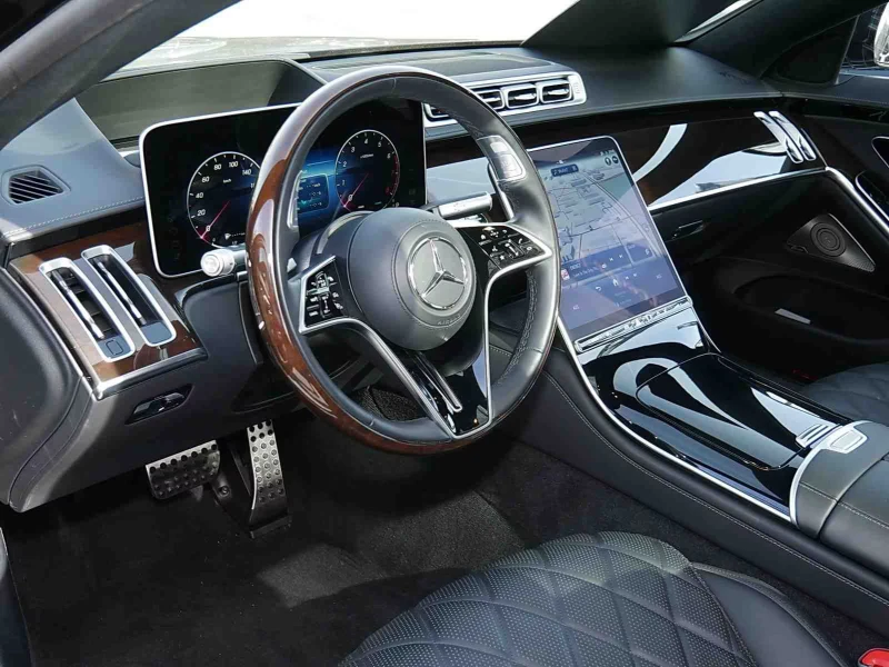 Mercedes-Benz S 580 4.0MHEV/503HP/L/BURM/AMG/PANO/HUD/CAM/AMBI/186g, снимка 5 - Автомобили и джипове - 51454231