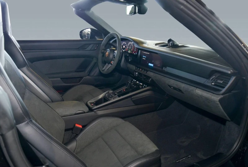 Porsche 911 992.2 CARRERA GTS CABRIO/SPORT DESIGN/BOSE/360/LED, снимка 15 - Автомобили и джипове - 51919174