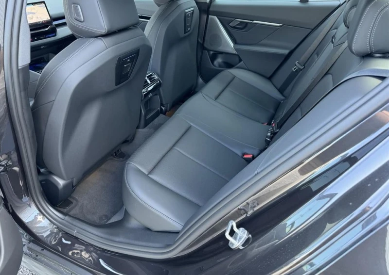 BMW 520 d xDrive, снимка 9 - Автомобили и джипове - 52540150