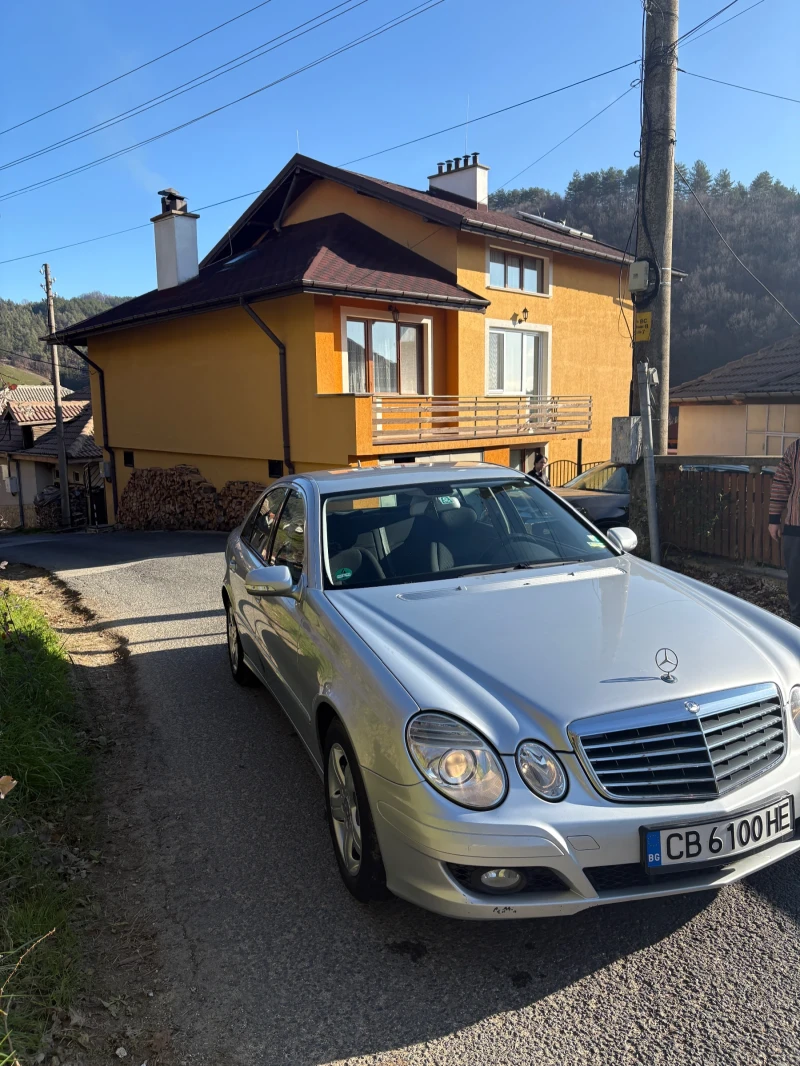 Mercedes-Benz E 200, снимка 2 - Автомобили и джипове - 52882814