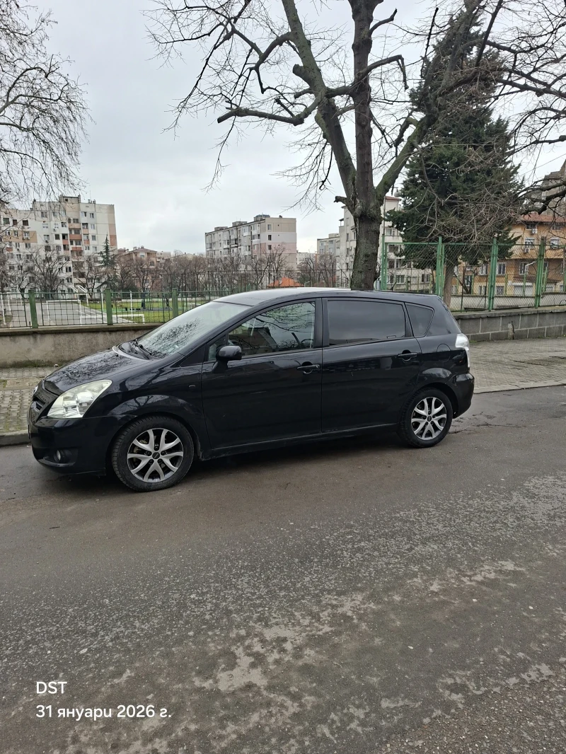 Toyota Corolla verso 2.2 D4D 136 k.c., снимка 2 - Автомобили и джипове - 53292732