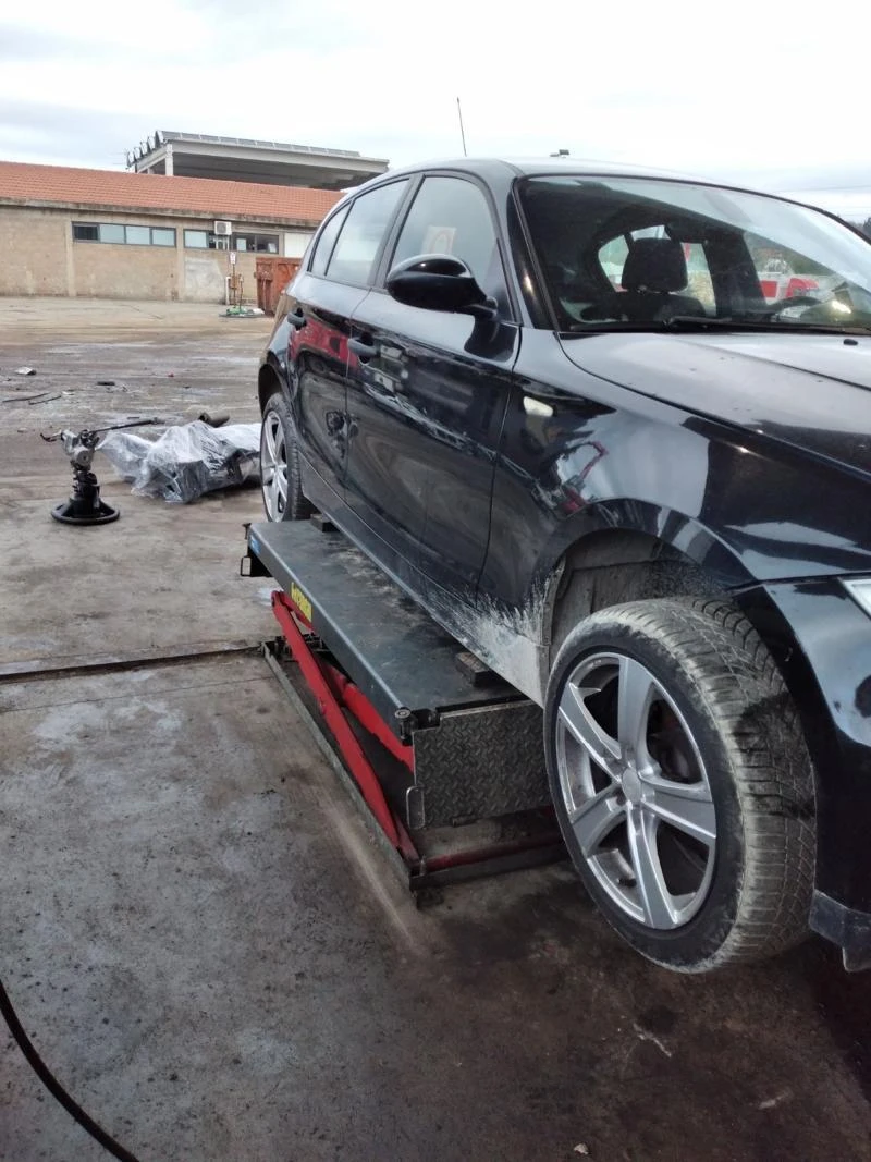 BMW 120 2.0, снимка 10 - Автомобили и джипове - 40261038