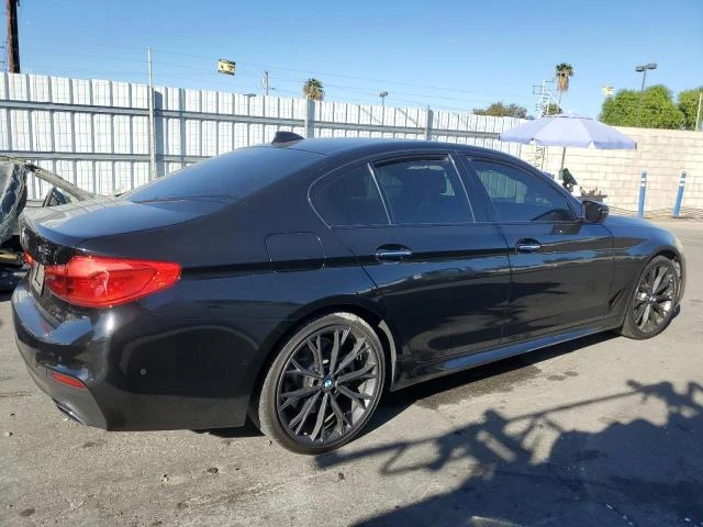 BMW 540 I M SPORT* HEAD UP* HARMAN/KARDON* , снимка 3 - Автомобили и джипове - 48738110