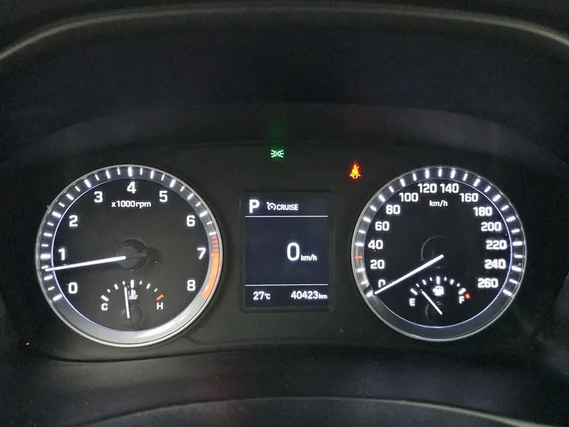 Hyundai Sonata 2.0 Lpi Premium, снимка 8 - Автомобили и джипове - 55985457