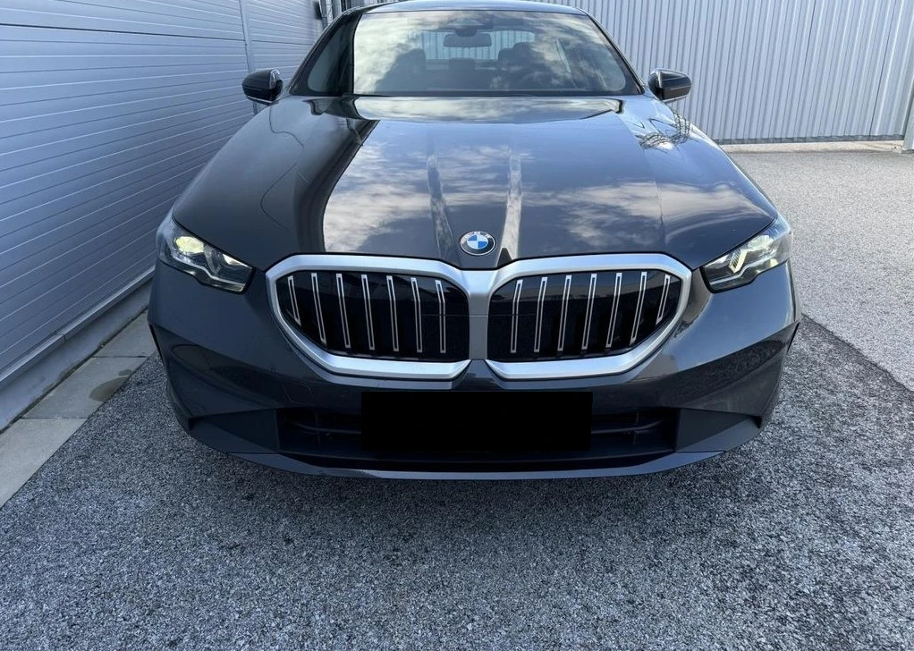 BMW 520 d xDrive, снимка 1