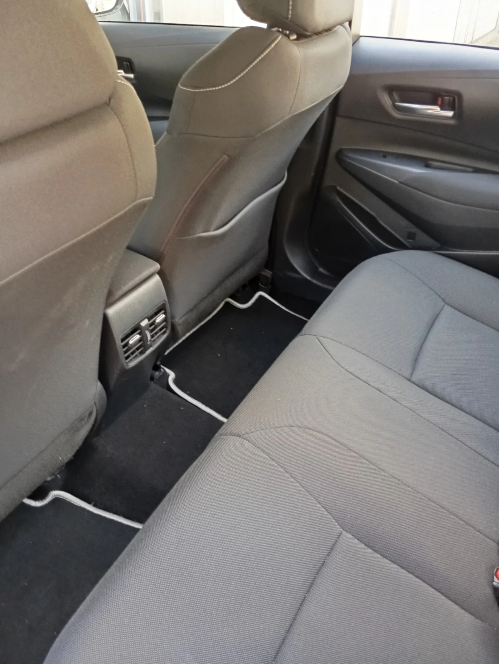 Toyota Corolla  - изображение 6