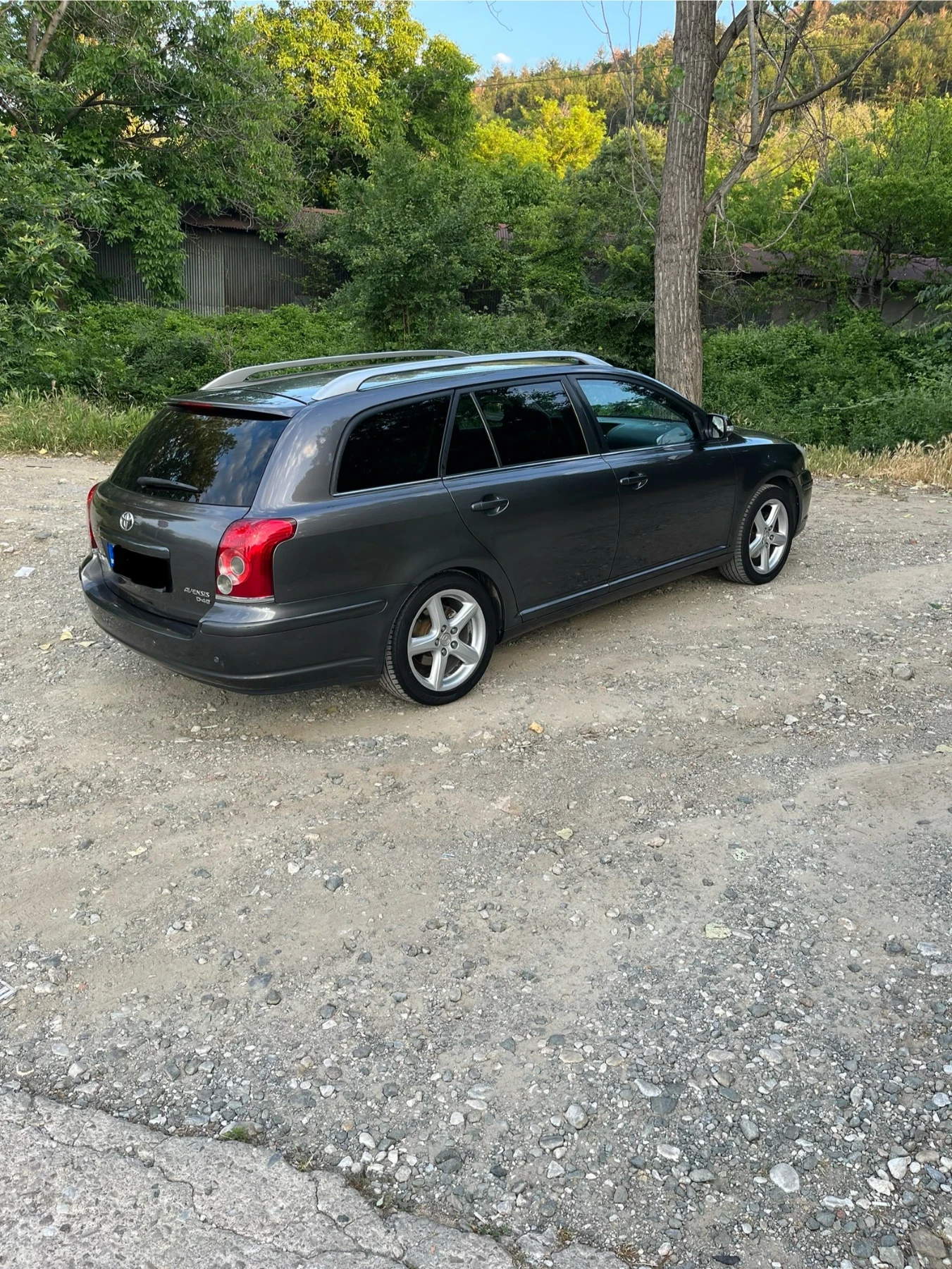 Toyota Avensis  - изображение 5