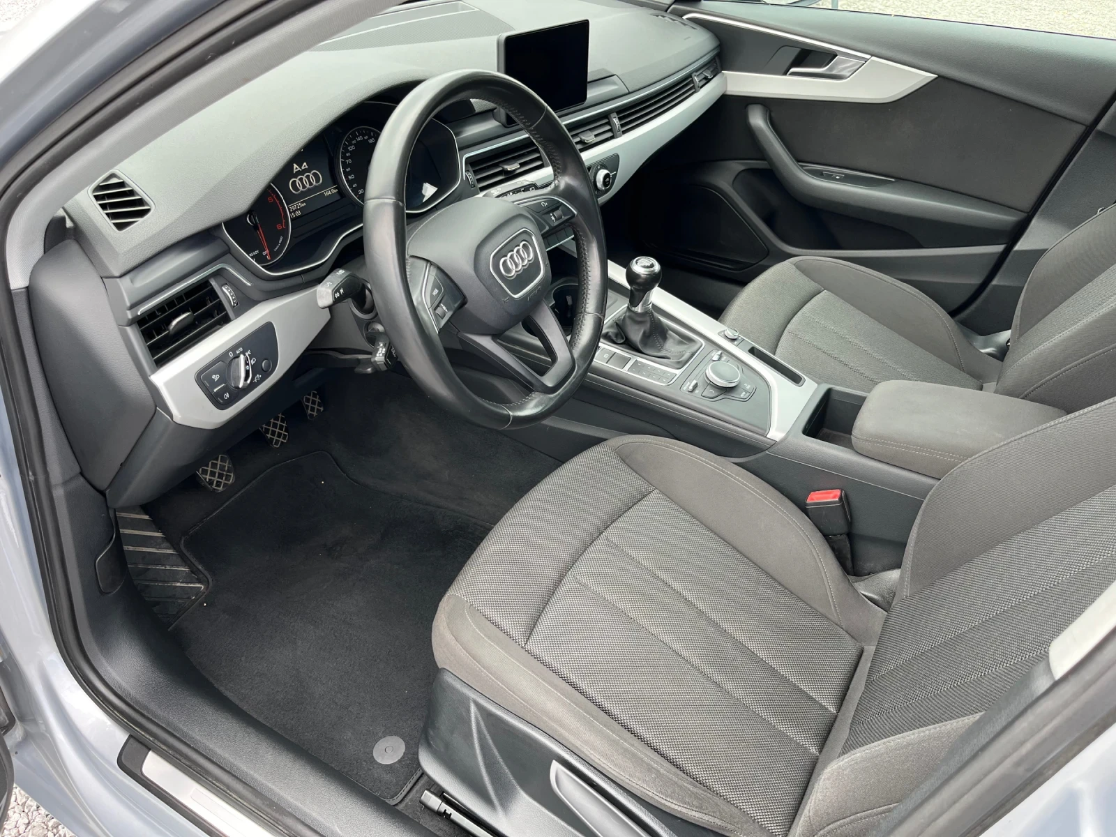 Audi A4 2.0TDI 150k - изображение 9