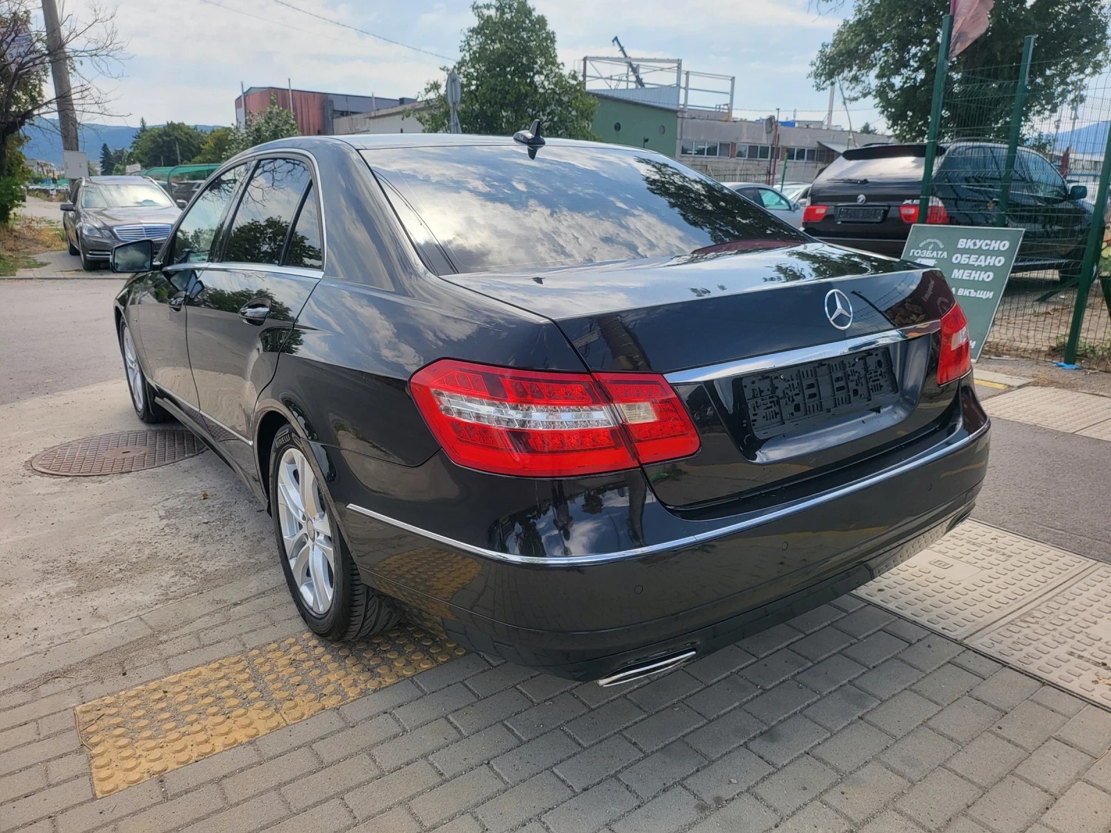 Mercedes-Benz E 220 CDI AVANTGARDE BLUEEFICIENCY 7G-TRONIC  - изображение 5