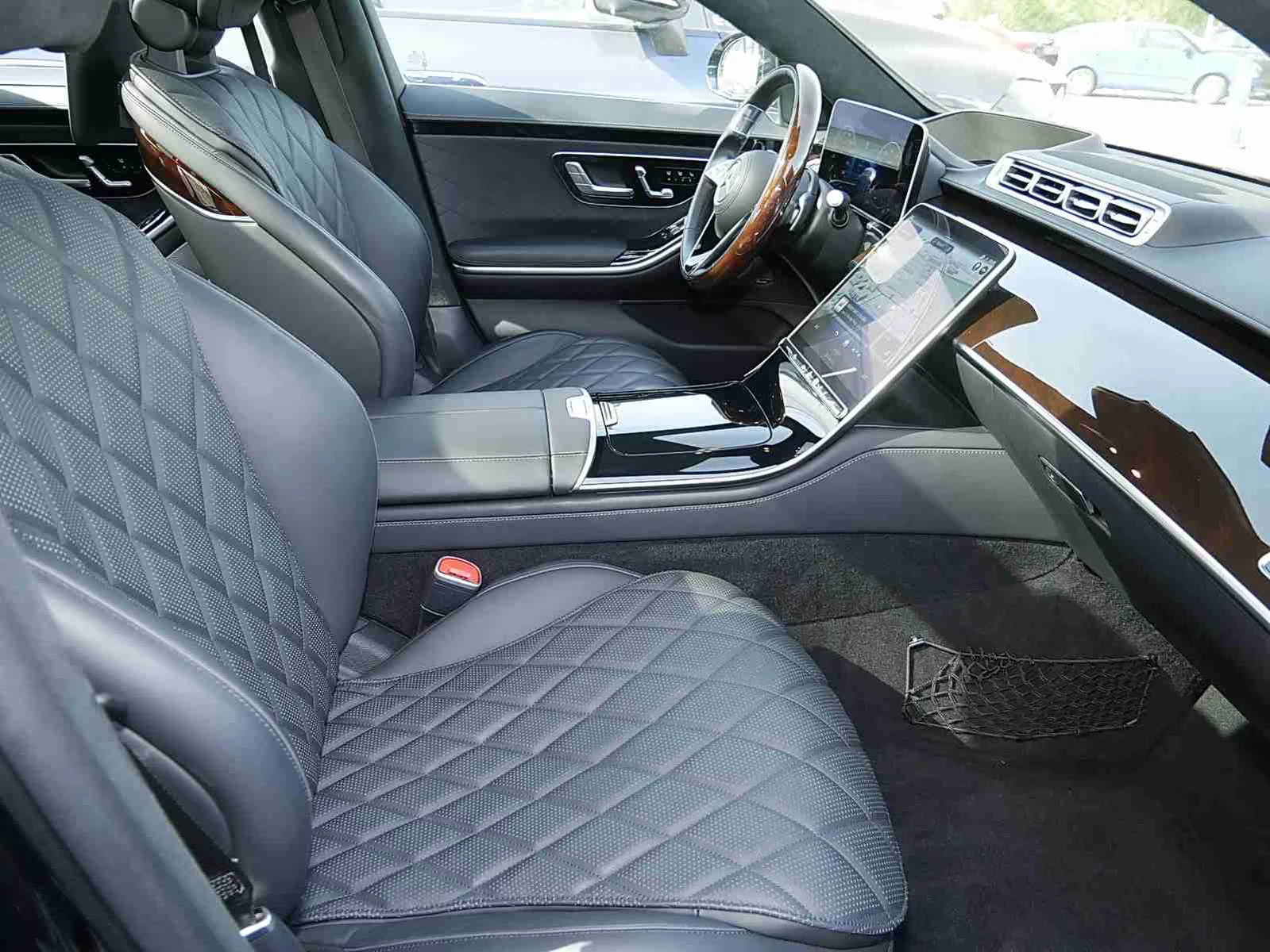 Mercedes-Benz S 580 4.0MHEV/503HP/L/BURM/AMG/PANO/HUD/CAM/AMBI/186g - изображение 9
