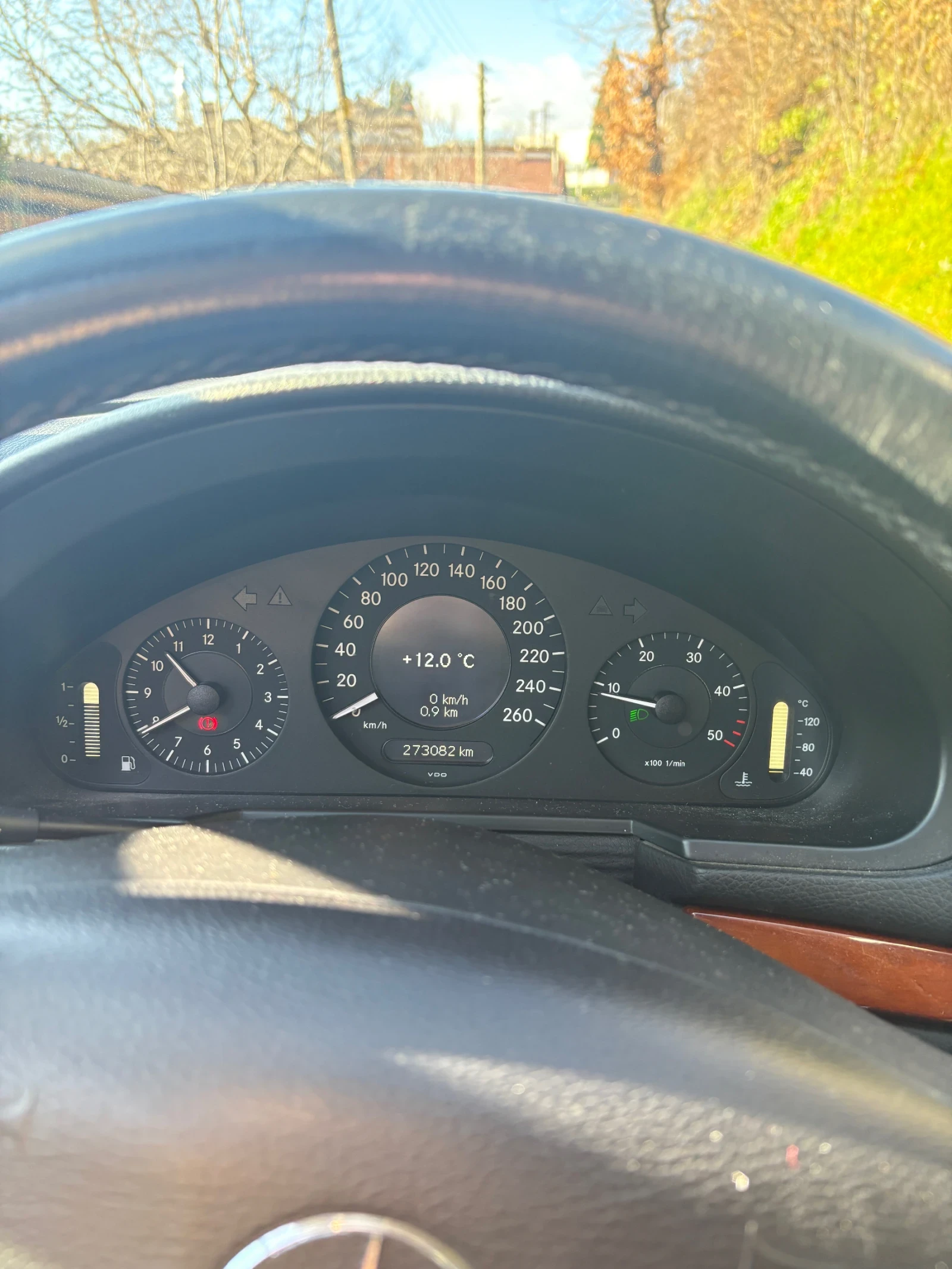 Mercedes-Benz E 200 | Mobile.bg � ����������� 15