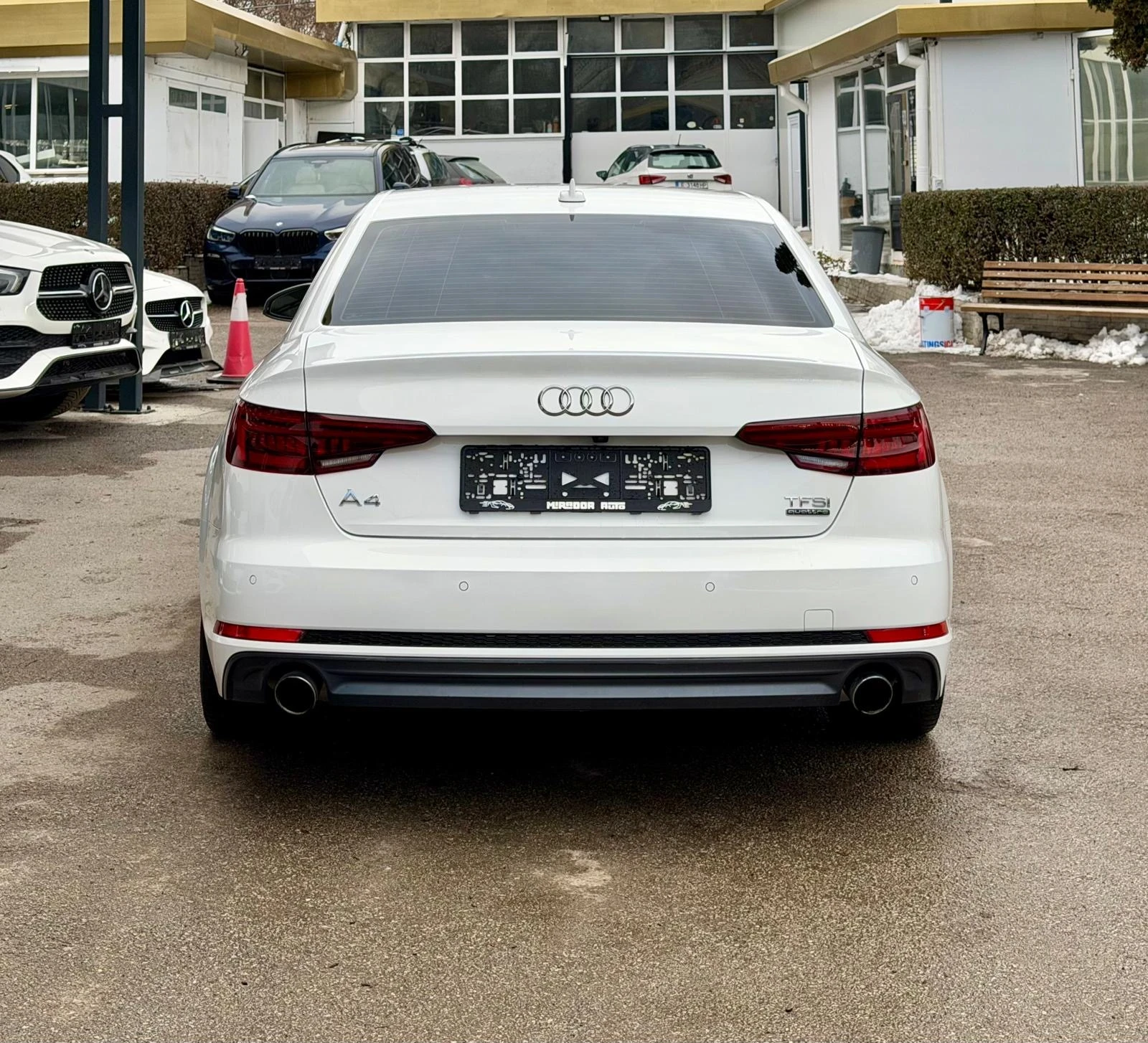 Audi A4 2.0TFSI Technik S-Line Quattro - изображение 6