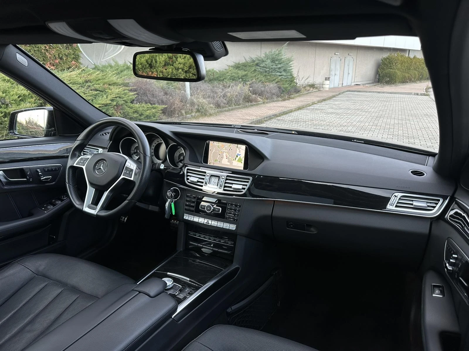 Mercedes-Benz E 350 4 MATIC* AMG LINE* TOP FULL FULL ��������� | Mobile.bg � ����������� 14