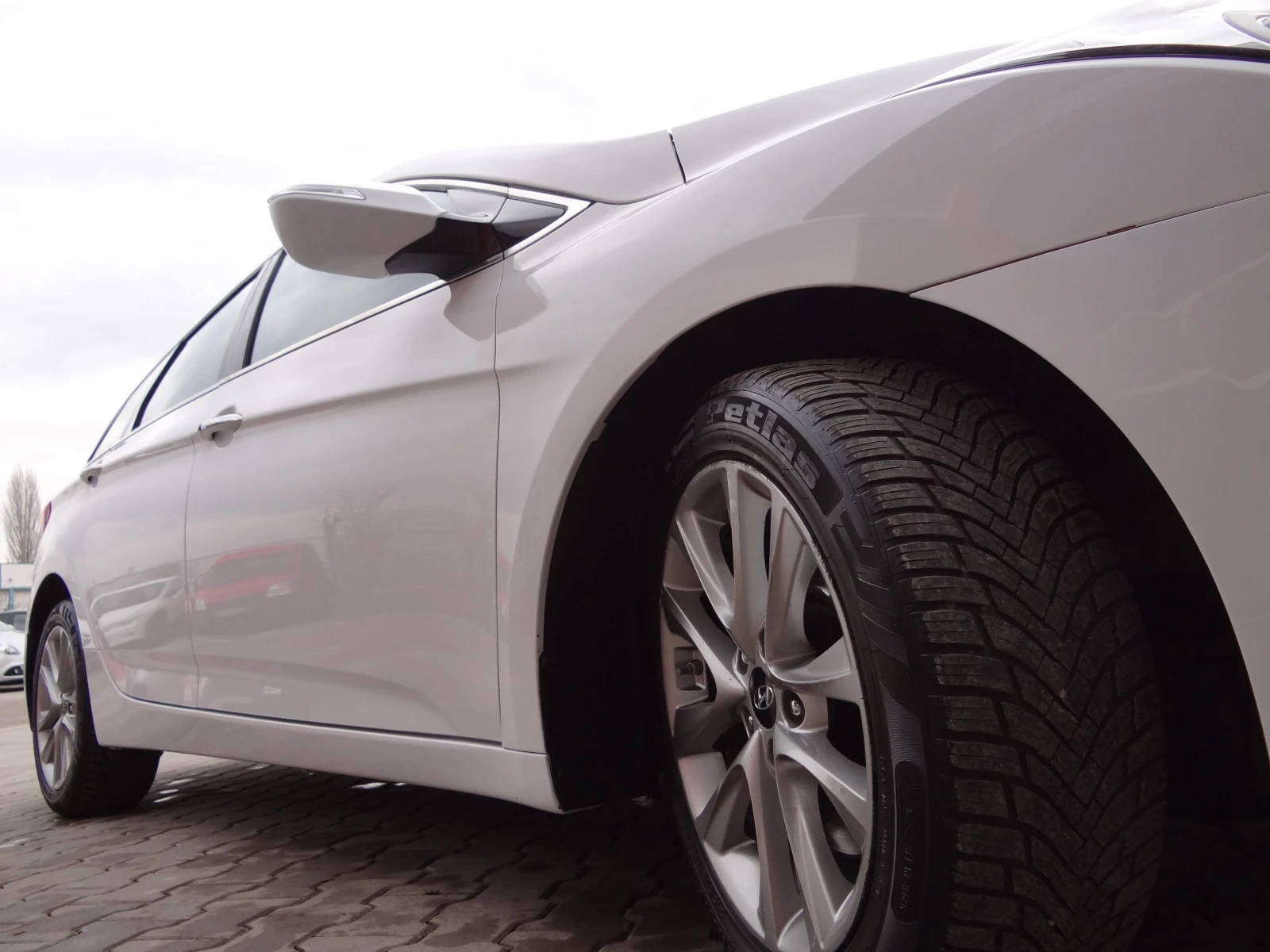 Hyundai I40 1.7crdi-136kc/Auto/Navi/Camera/Keyless/Led/Euro5B/ | Mobile.bg � ����������� 17