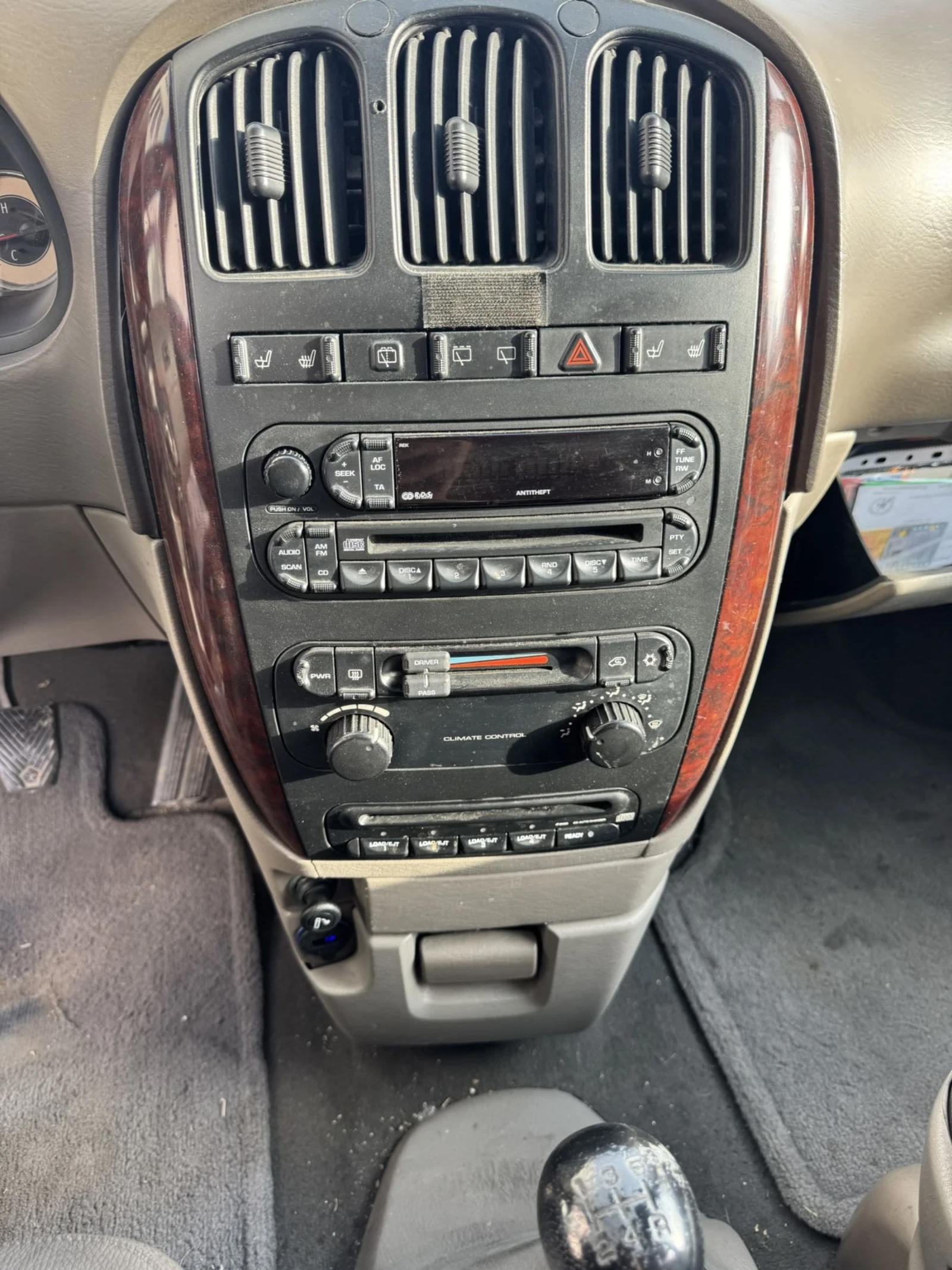 Chrysler Gr.voyager | Mobile.bg � ����������� 17