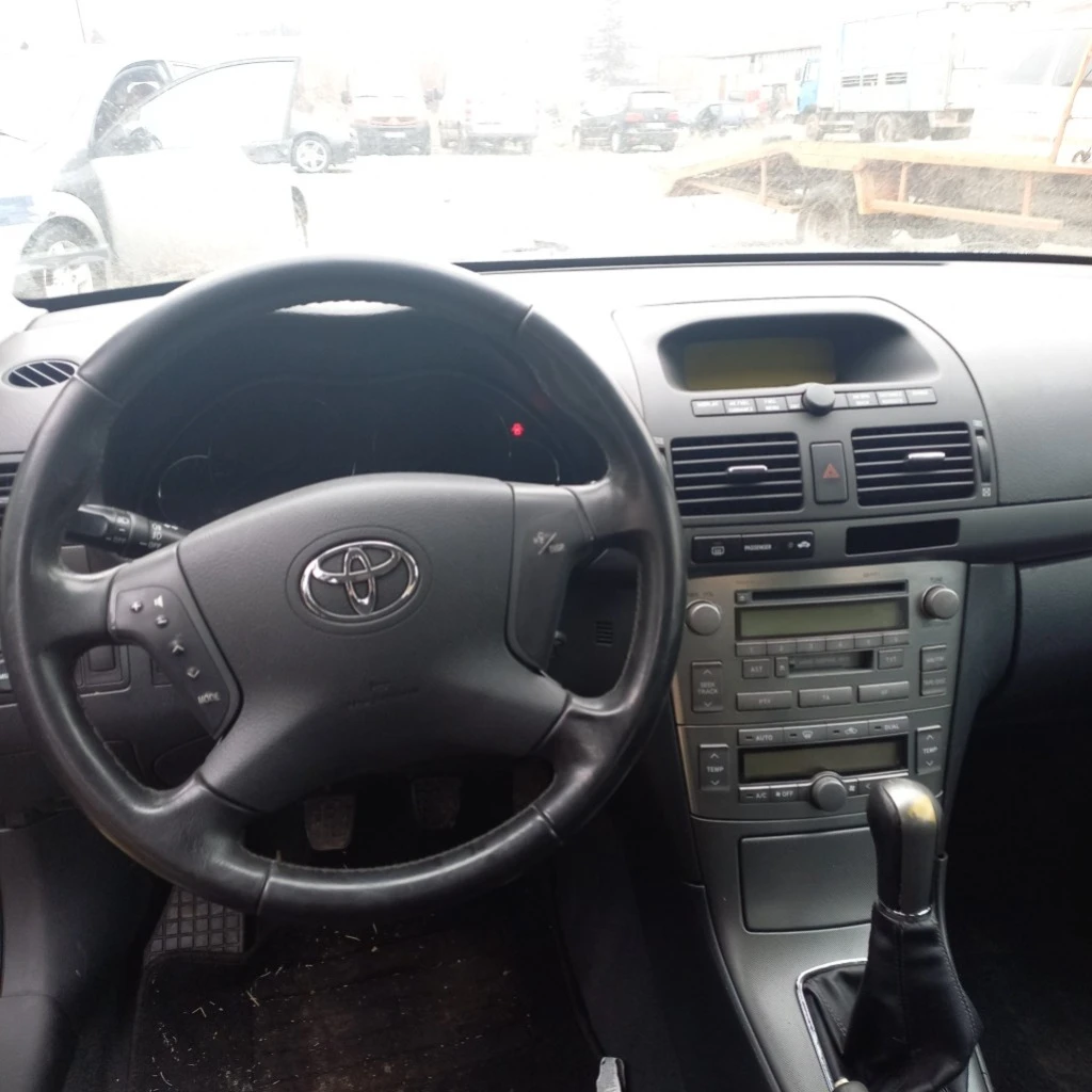 Toyota Avensis 1.6* Газ*  - изображение 10