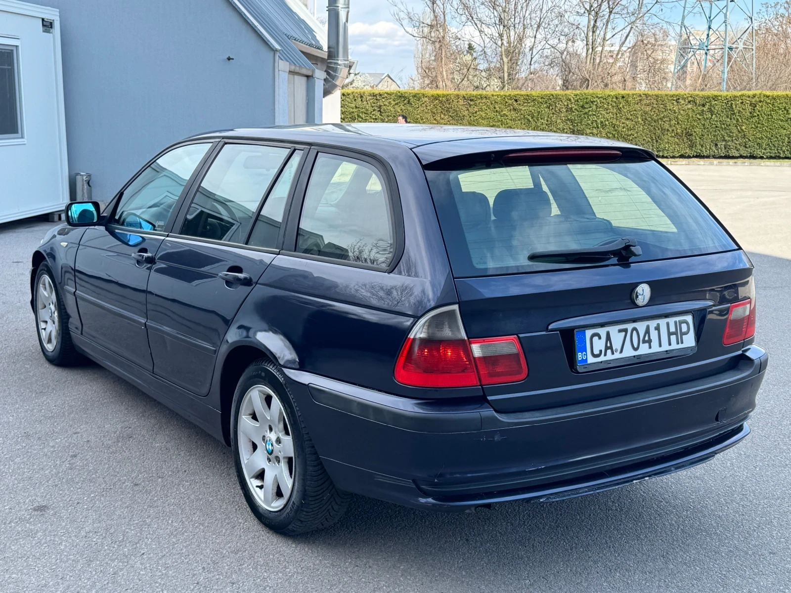 BMW 320 AUTOMATIC , снимка 2 - Автомобили и джипове - 54264265