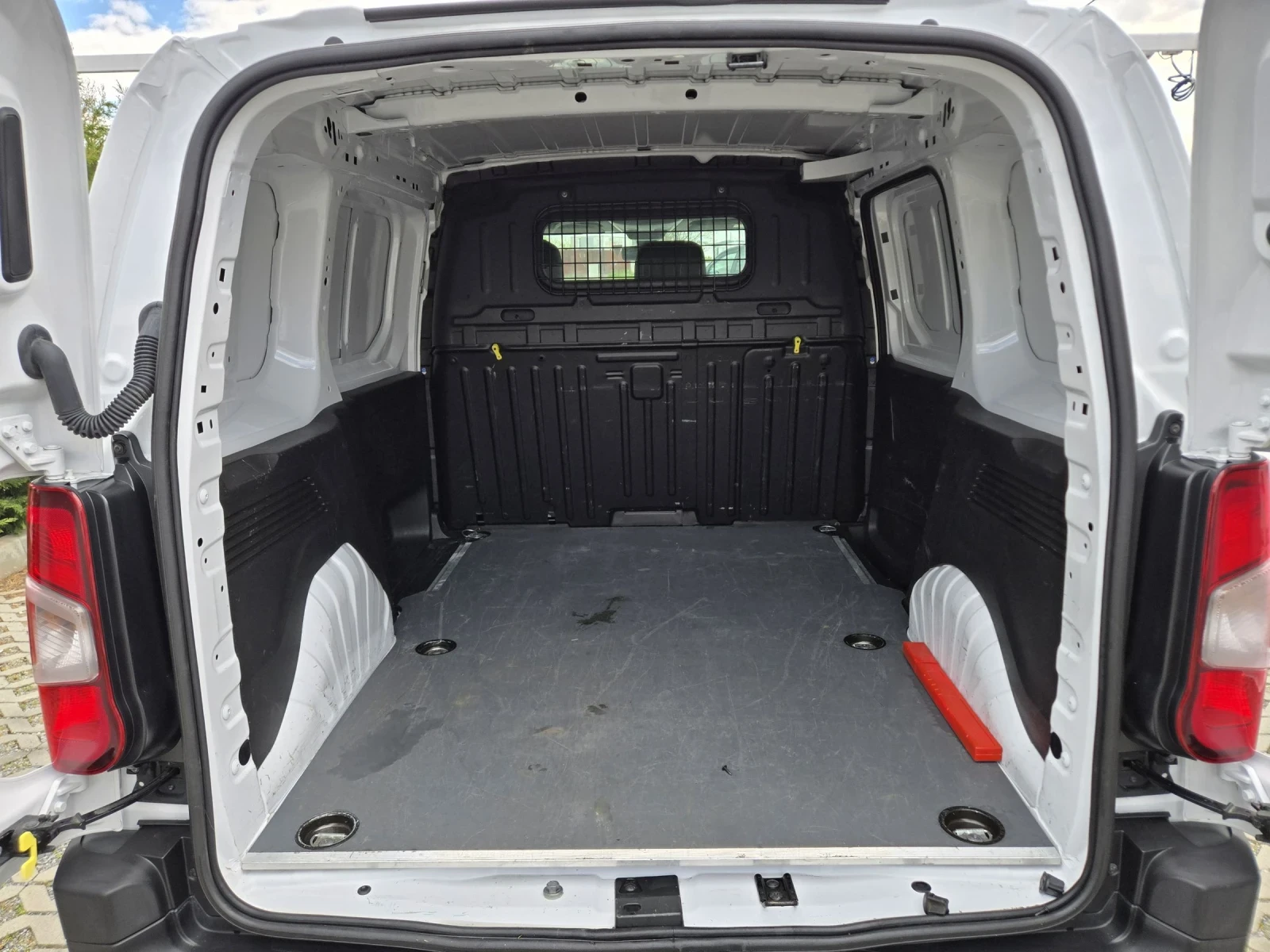 Toyota Proace City 1.5D-130��= 89.000��= �������= DISTRONIC= ������ | Mobile.bg � ����������� 9