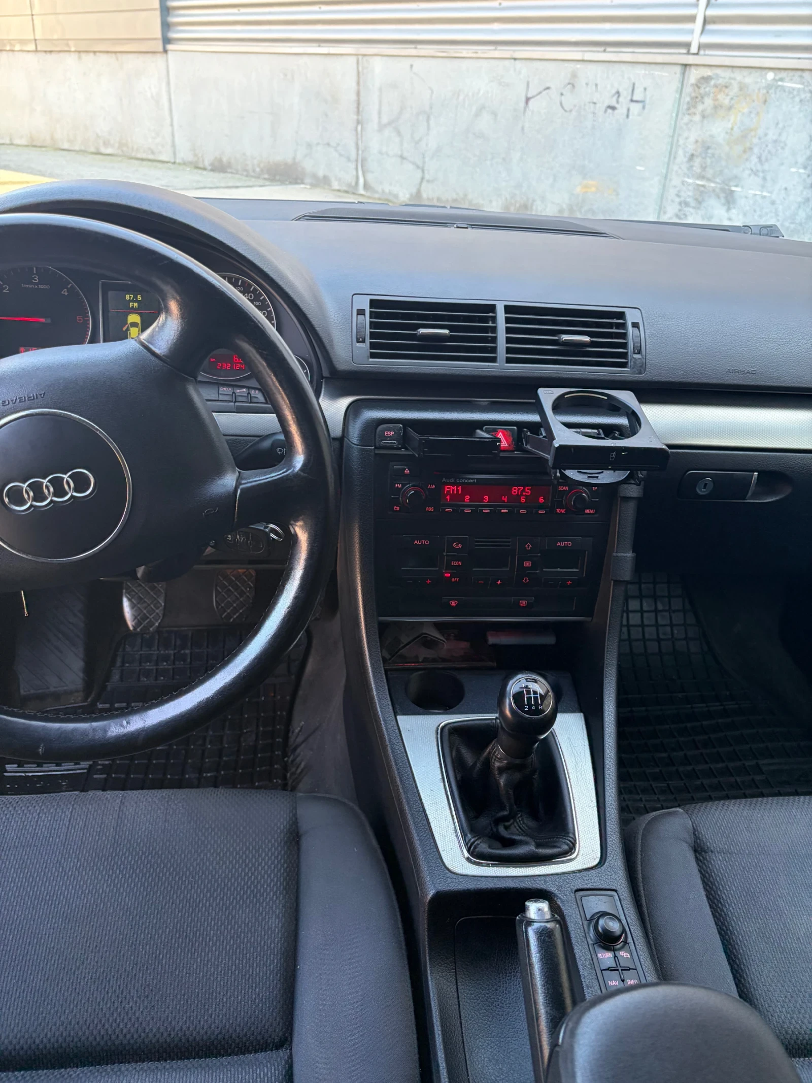 Audi A4 1.9 TDI 131 , снимка 13 - Автомобили и джипове - 54392980