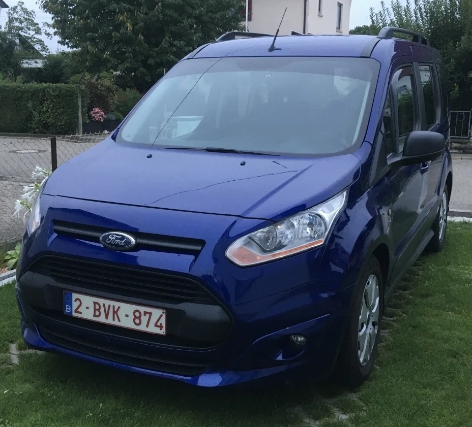 Ford Tourneo Connect 1.6 TDCI, снимка 5 - Автомобили и джипове - 54393825