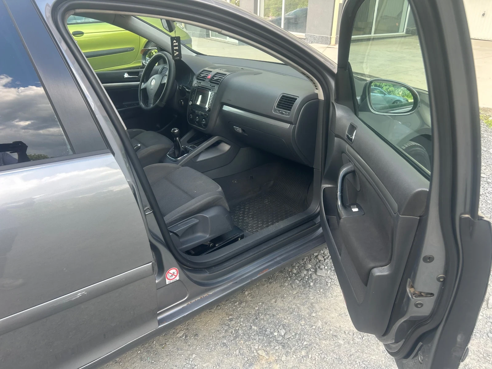 VW Golf 2.0 140 дизел 6скр , снимка 6 - Автомобили и джипове - 54572071