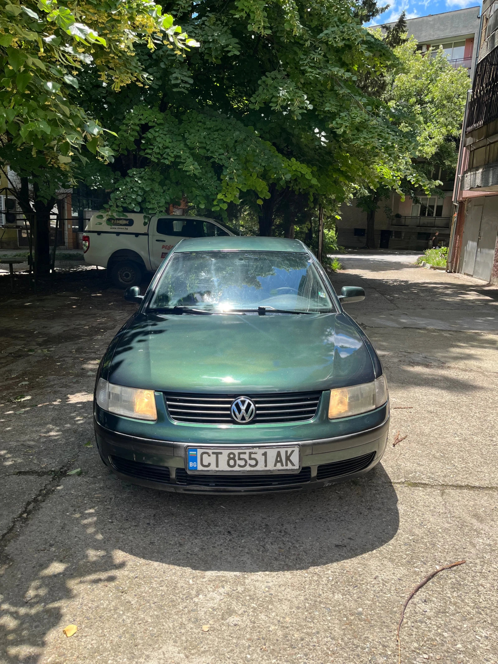 VW Passat, снимка 2 - Автомобили и джипове - 54977218
