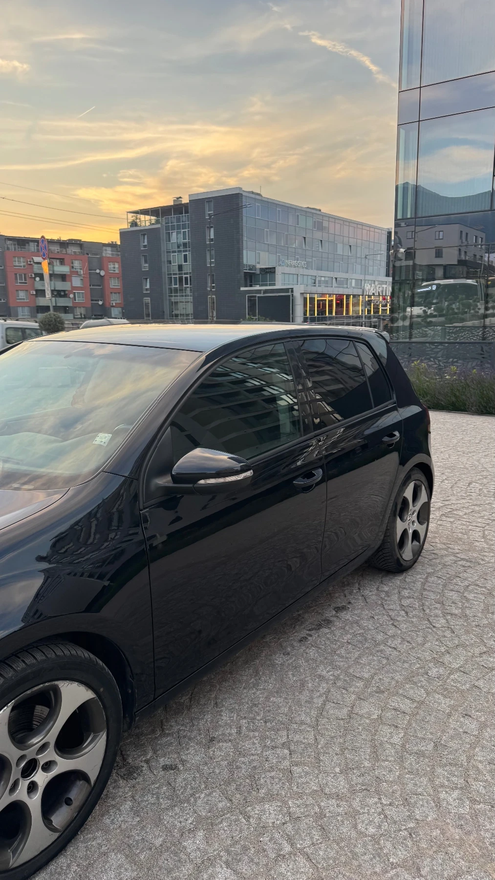 VW Golf, снимка 2 - Автомобили и джипове - 55009445