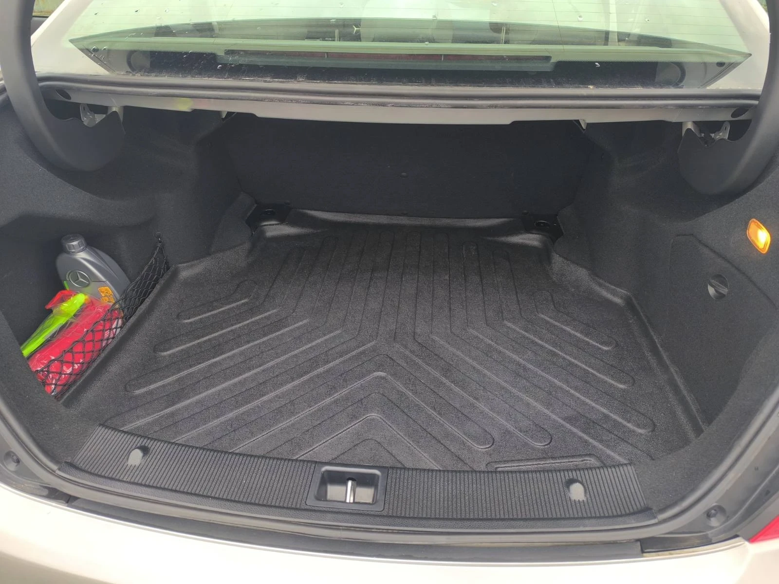 Mercedes-Benz C 220, снимка 13 - Автомобили и джипове - 55105560