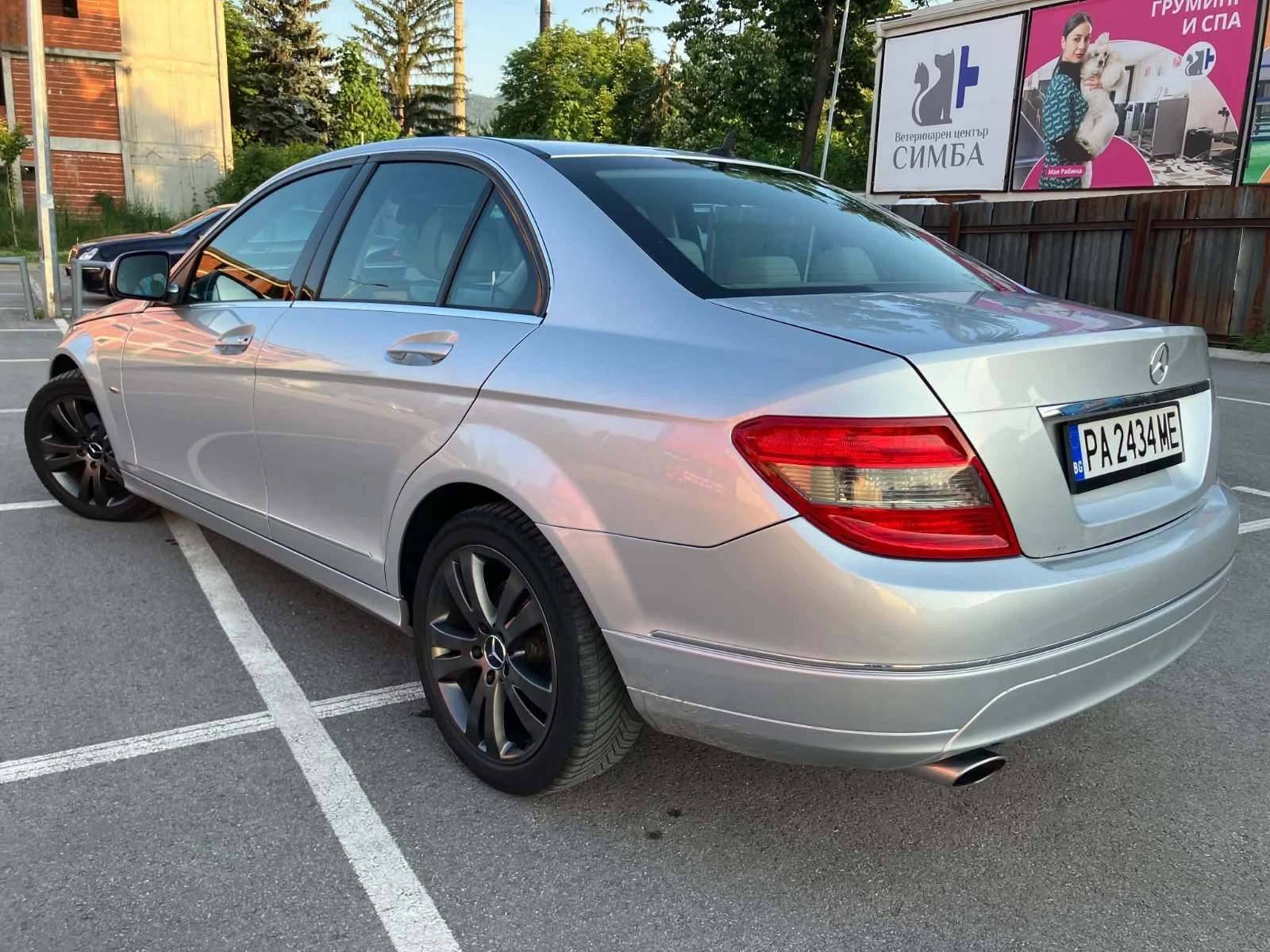 Mercedes-Benz C 220, снимка 3 - Автомобили и джипове - 55105560