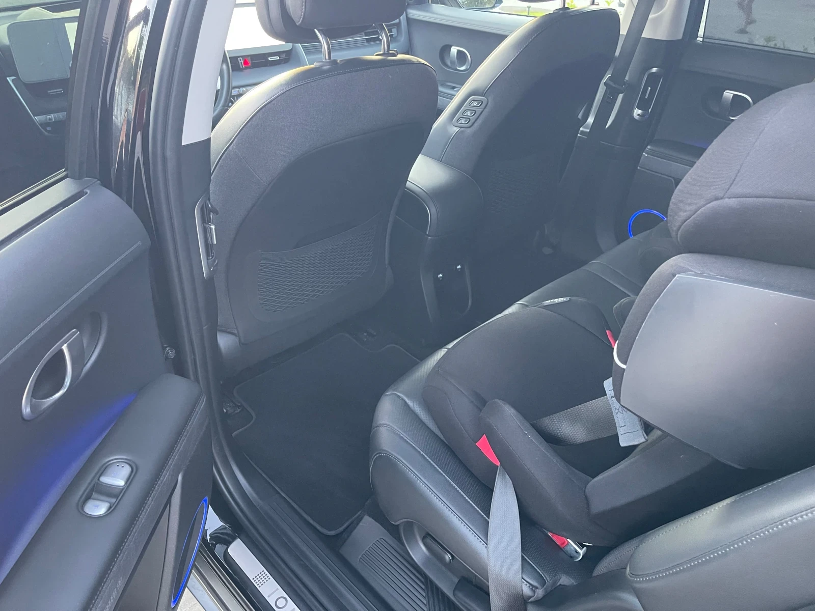 Hyundai Ioniq 5 306кс. 4x4, снимка 14 - Автомобили и джипове - 55237121