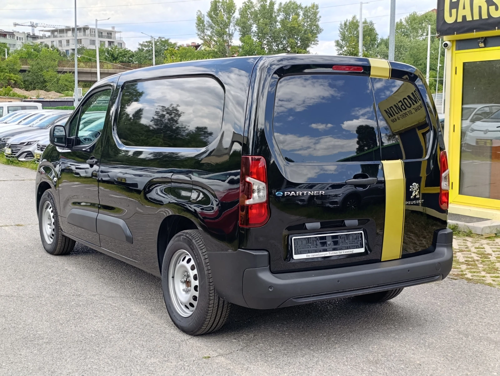 Peugeot Partner Дълга база 136кс. 50kWh, снимка 4 - Автомобили и джипове - 55395947