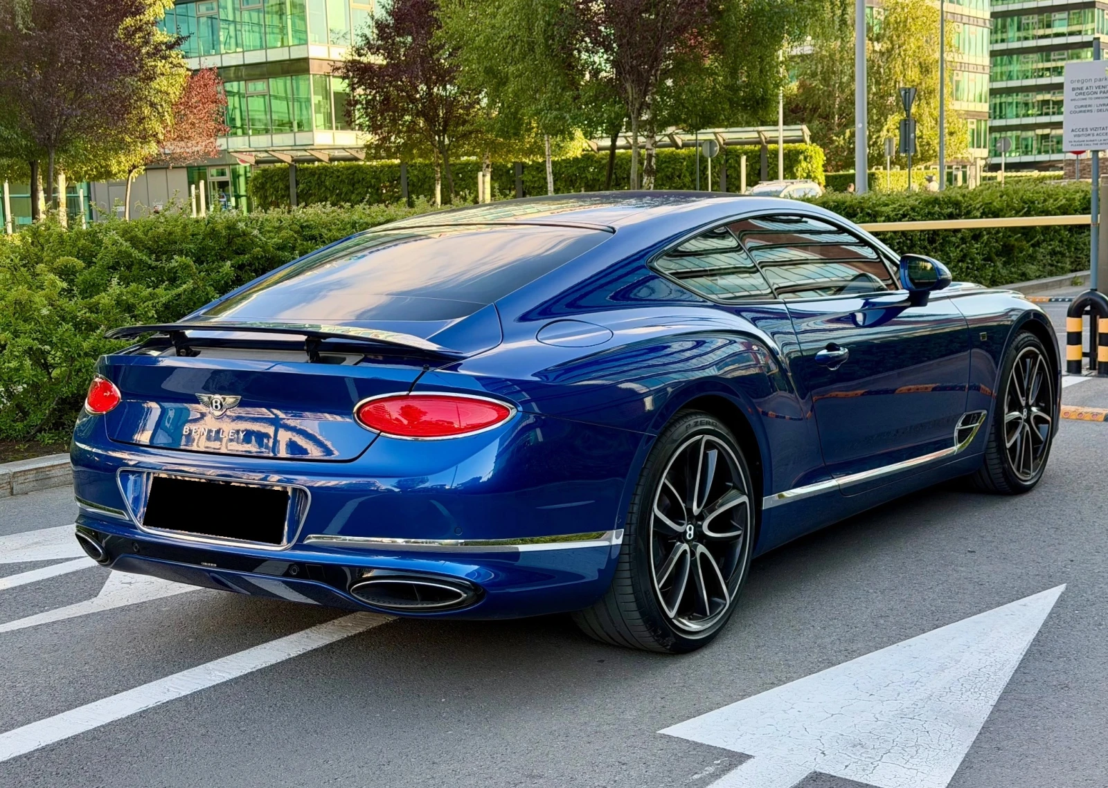 Bentley Continental gt 6.0 W12 AWD, снимка 2 - Автомобили и джипове - 55808848