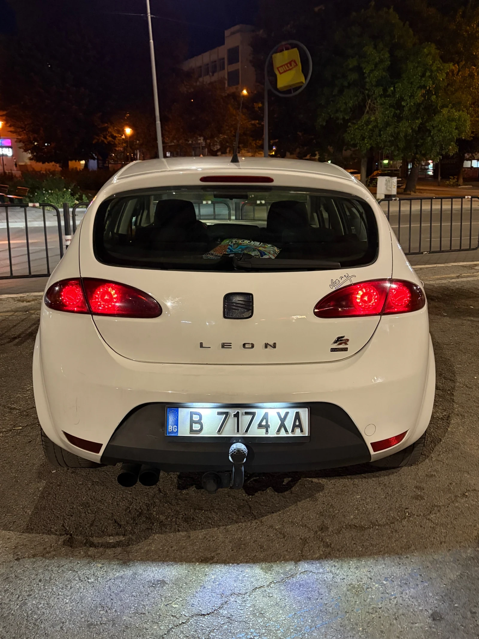 Seat Leon, снимка 4 - Автомобили и джипове - 55993874