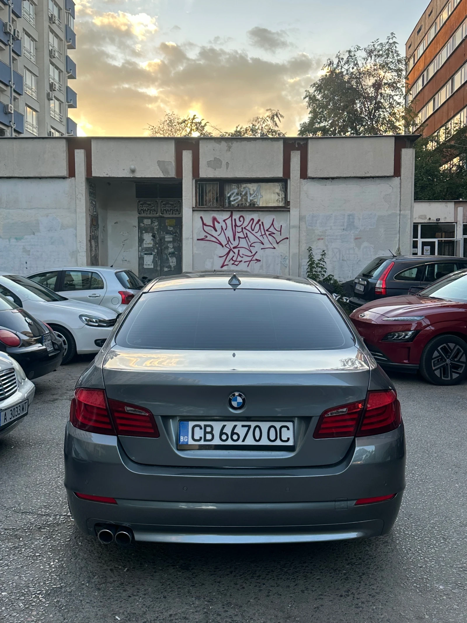 BMW 530, снимка 2 - Автомобили и джипове - 56262386