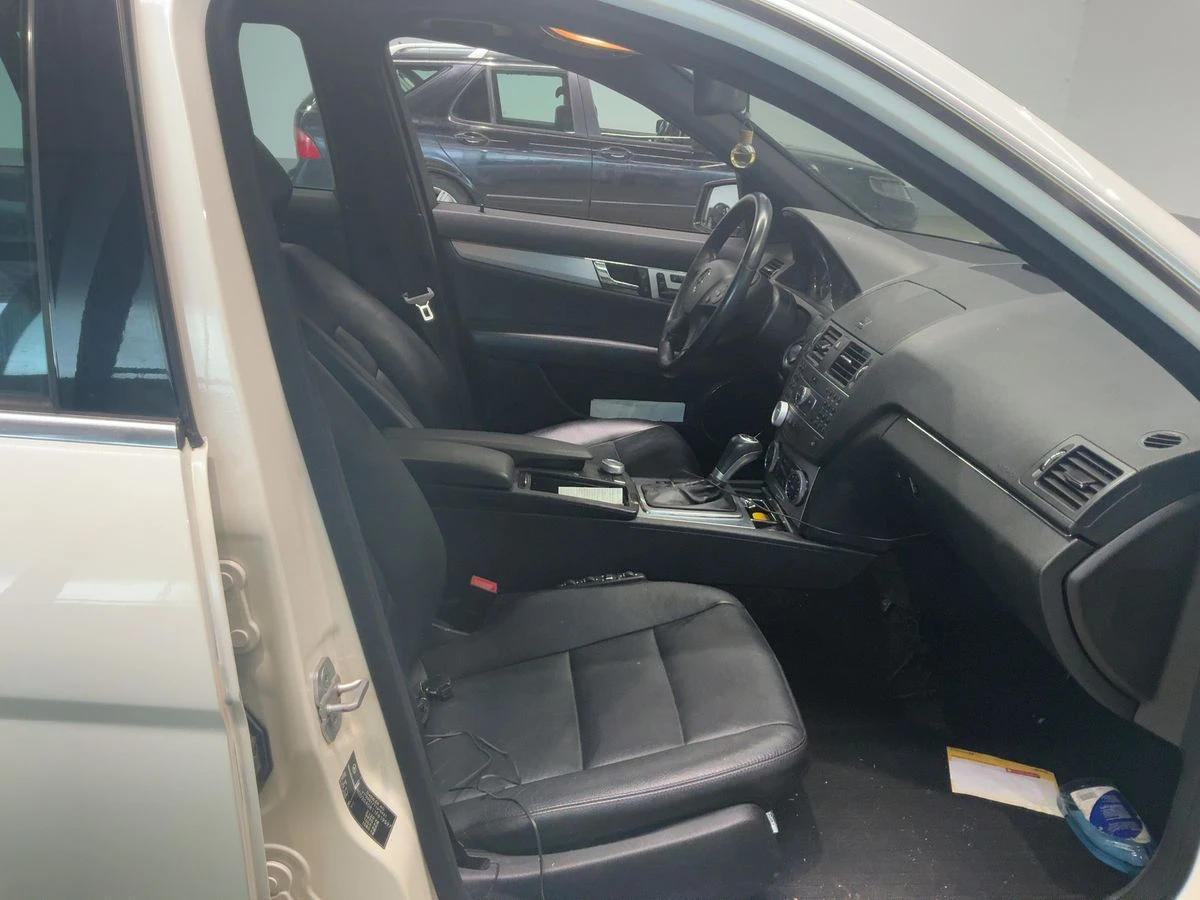 Mercedes-Benz C 300 C 300 4Matic Avantgarde* ���� ���� ����� 30% | Mobile.bg � ����������� 10