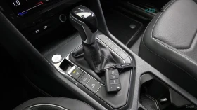VW Tiguan PRESTIGE/HUD/KEYLESS/PANO/KAMEPA, снимка 9