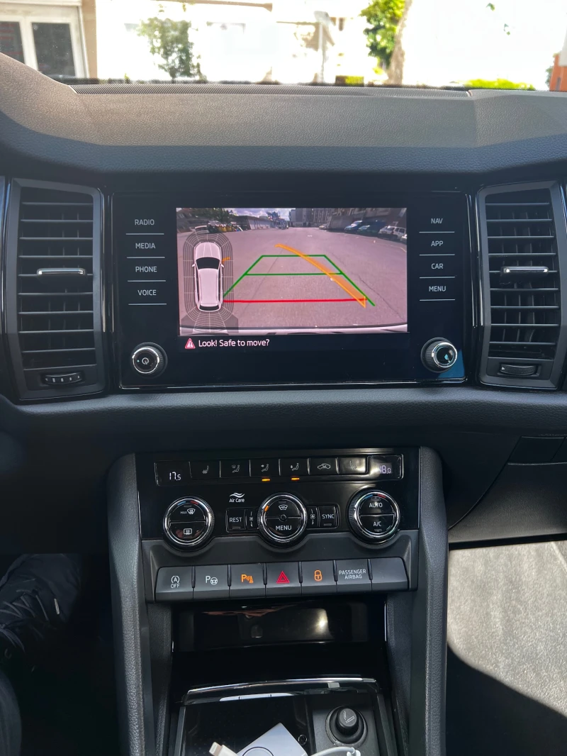 Skoda Kodiaq Sport Line, снимка 5 - Автомобили и джипове - 52741224