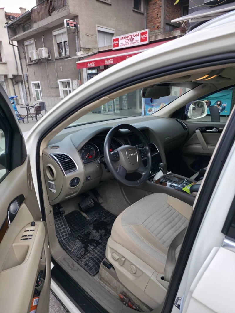 Audi Q7, снимка 14 - Автомобили и джипове - 52793198