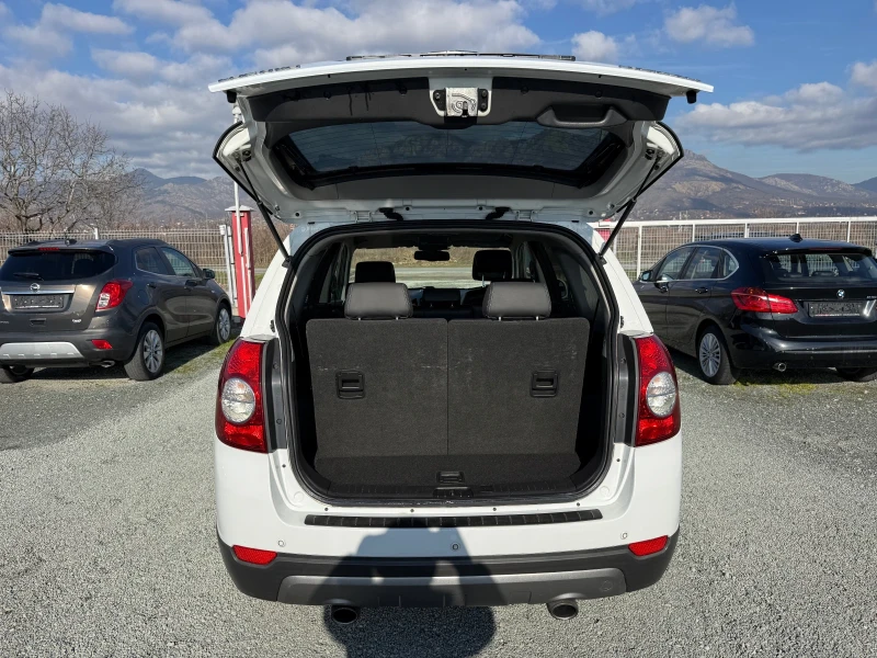Chevrolet Captiva (KATO НОВА)^(7-МЕСТЕН), снимка 13 - Автомобили и джипове - 53087322