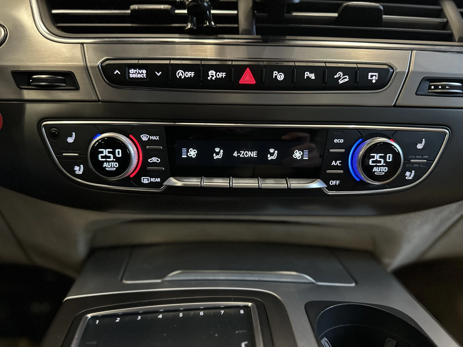 Audi Q7 Quattro* S-Line* *  | Mobile.bg   13