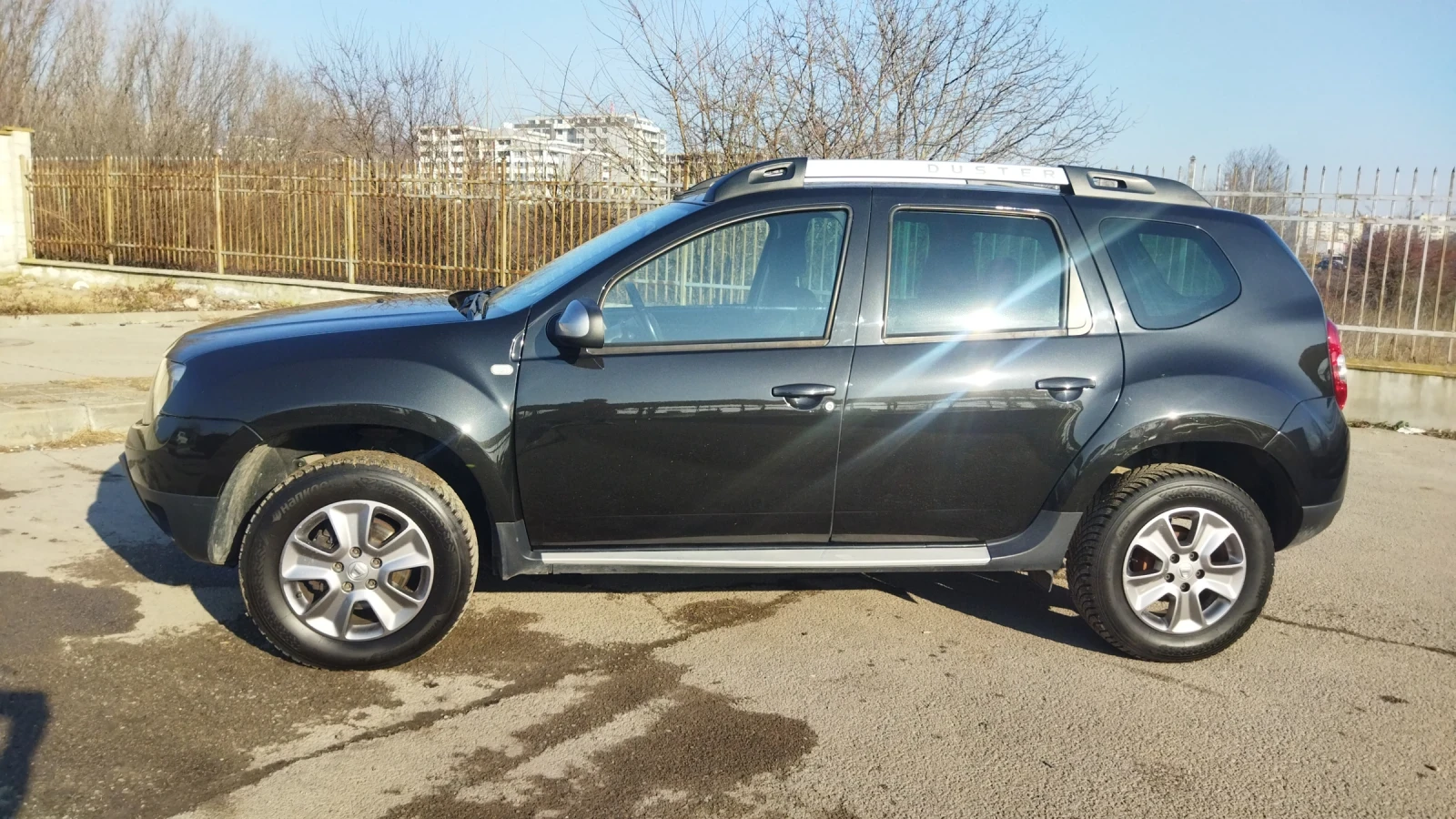 Dacia Duster 1.2i 4x4 Швейцария - изображение 3