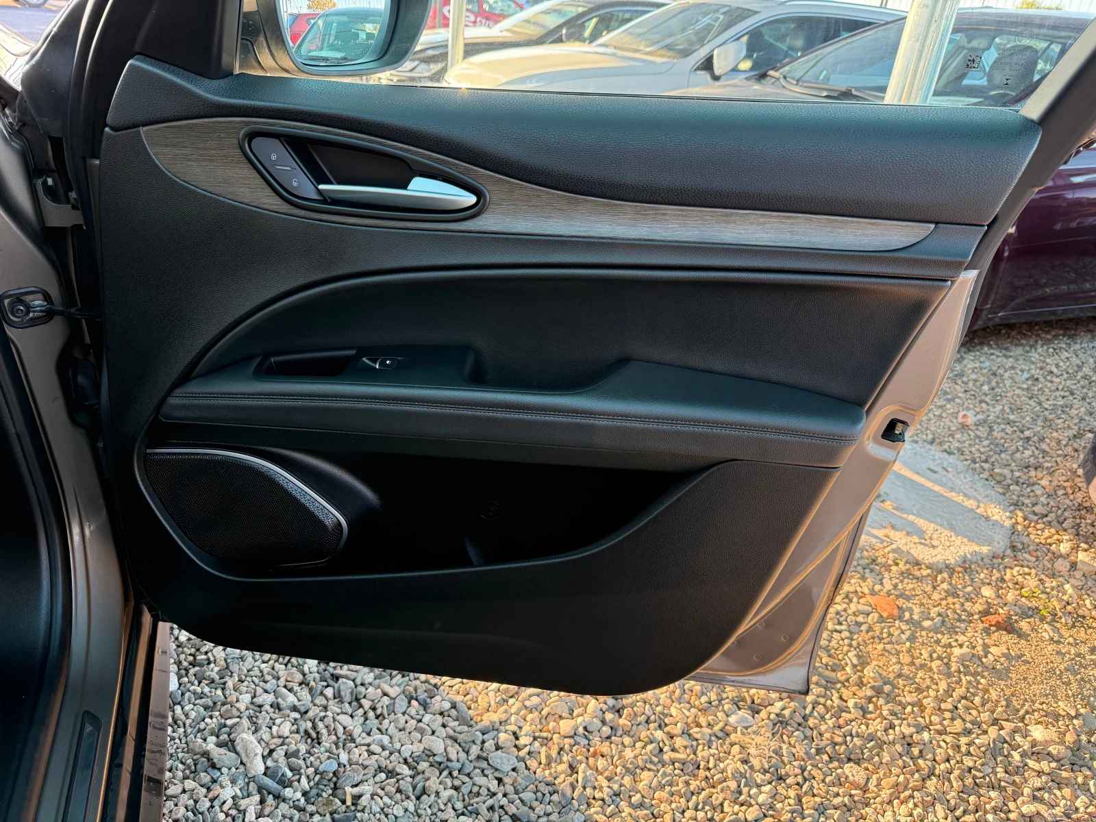 Alfa Romeo Stelvio 2.0 i | Mobile.bg   15