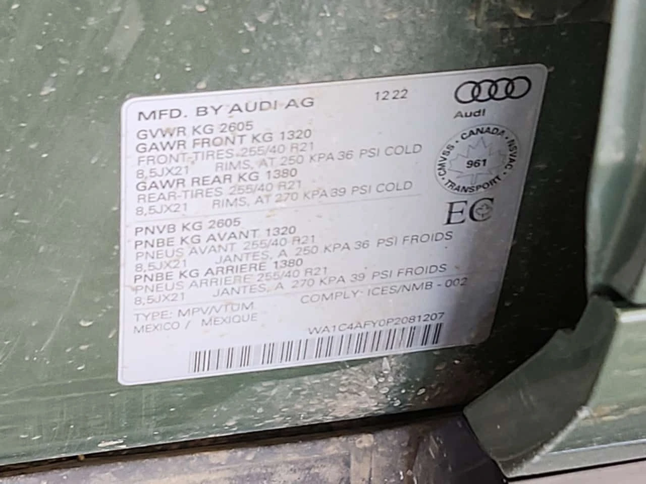 Audi SQ5  PRESTIGE * 360* PANO* ОБДУХВАНЕ* CARFAX * , снимка 16 - Автомобили и джипове - 53709849