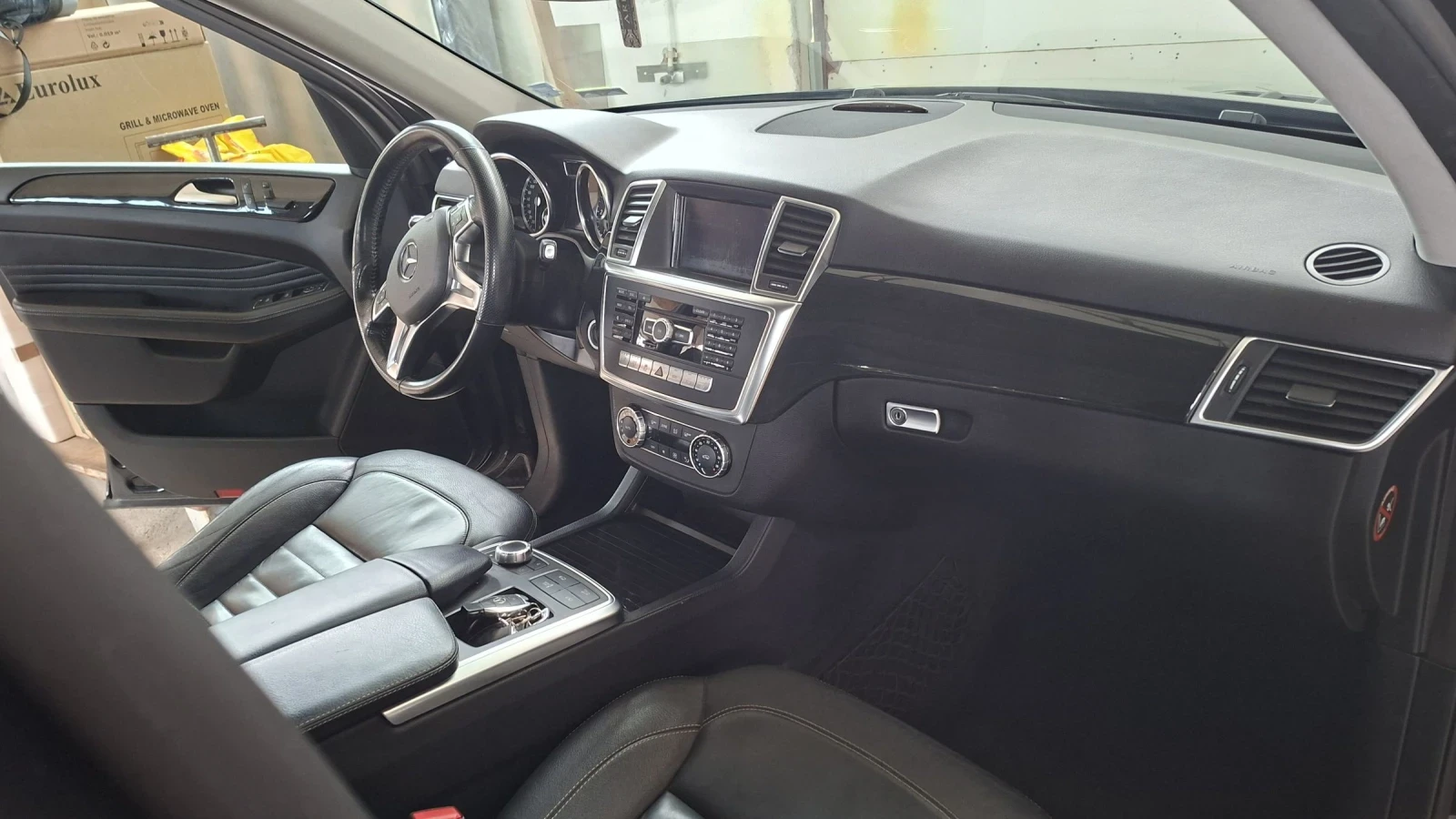 Mercedes-Benz ML 350, снимка 8 - Автомобили и джипове - 54048509