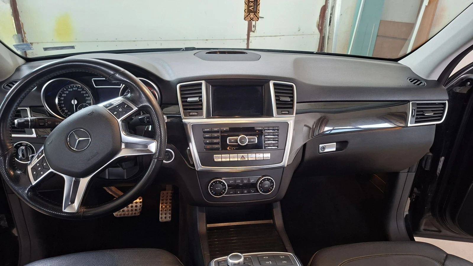 Mercedes-Benz ML 350, снимка 3 - Автомобили и джипове - 54048509