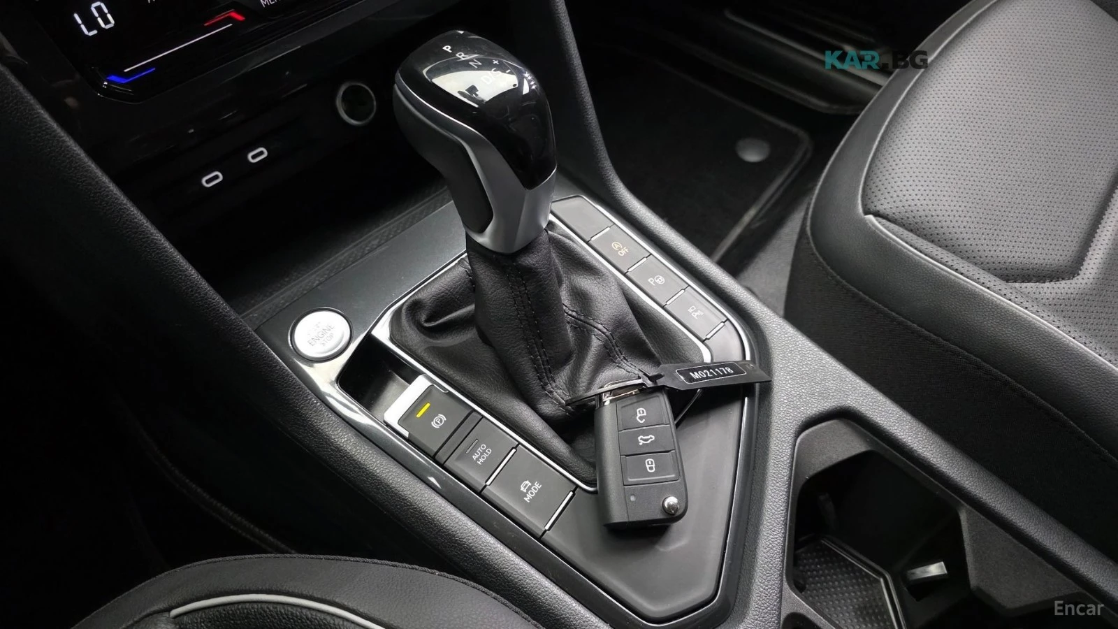 VW Tiguan PRESTIGE/HUD/KEYLESS/PANO/KAMEPA, снимка 9 - Автомобили и джипове - 54895803