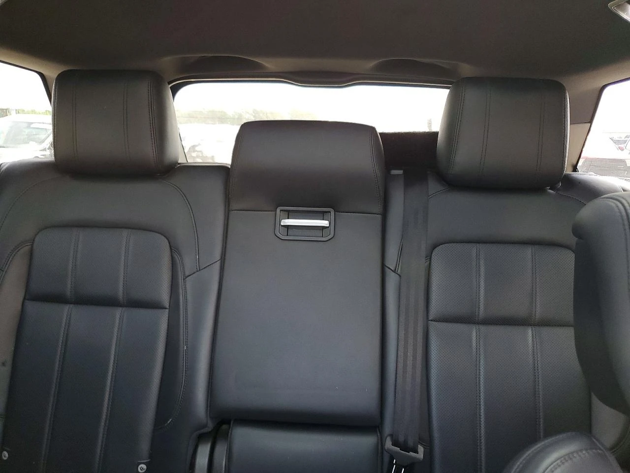 Land Rover Range Rover Sport 3.0DIESEL* SPORT HSE* РЕАЛНИ КМ! , снимка 9 - Автомобили и джипове - 54897101