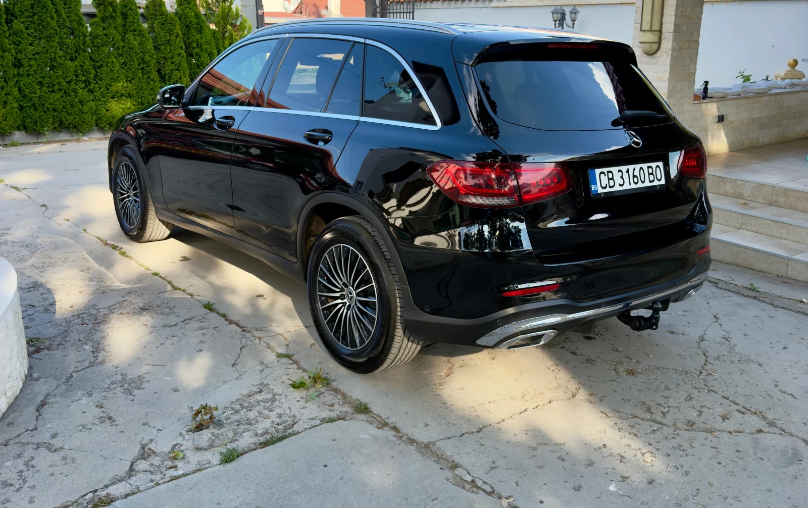 Mercedes-Benz GLC 220 4-matik Готов лизинг , снимка 4 - Автомобили и джипове - 55095254